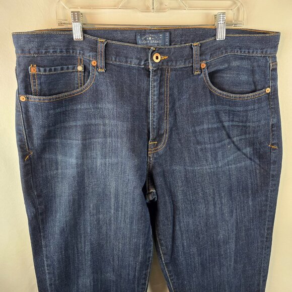 Lucky Brand Jeans Mens 38x32 Blue Denim 121 Slim Dark Wash Casual Normcore - Picture 2 of 9